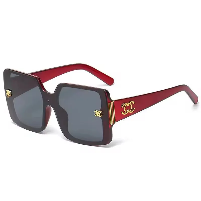 نظارات شمسيه نسائيه فاخره - Luxury women's sunglasses
