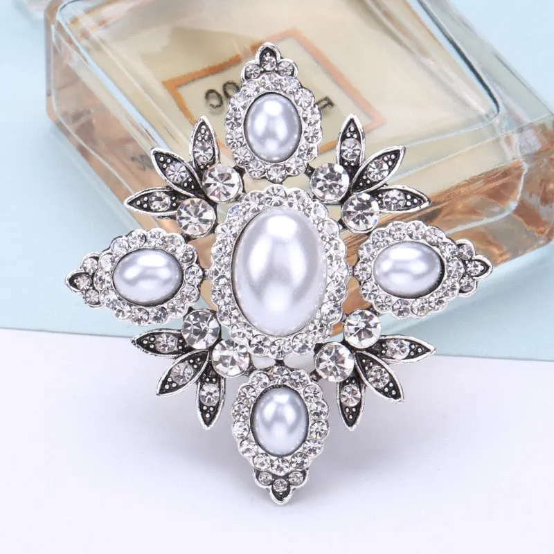 Classic Fashion Enamel Baroque Cross Pearl Brooches Pins Women Men