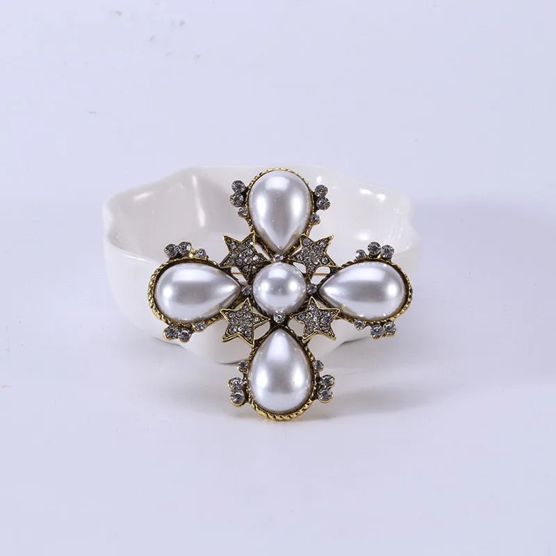 Classic Fashion Enamel Baroque Cross Pearl Brooches Pins Women Men