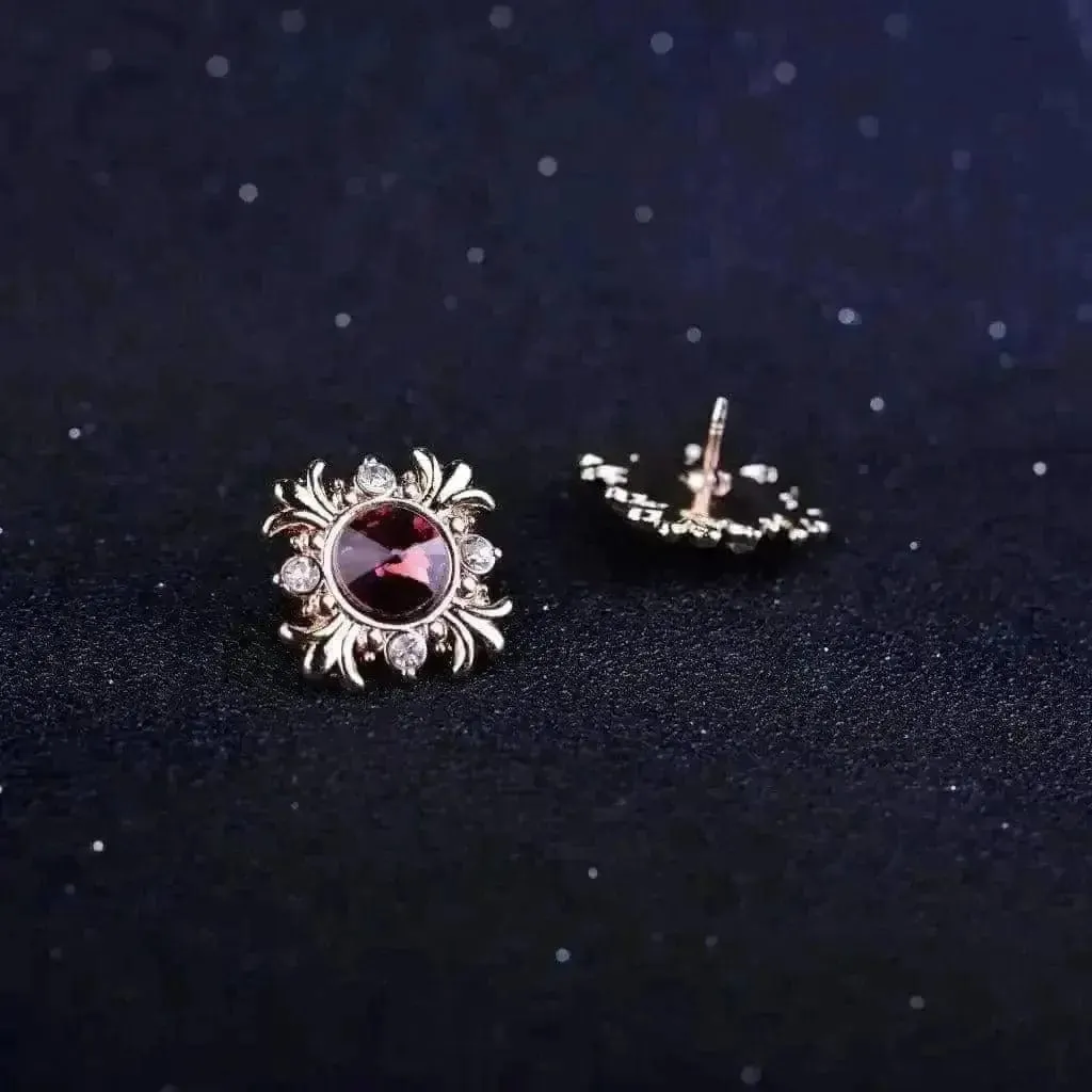 Men's Fashion Trend Geometric Crystal Collar Pin! 🌟