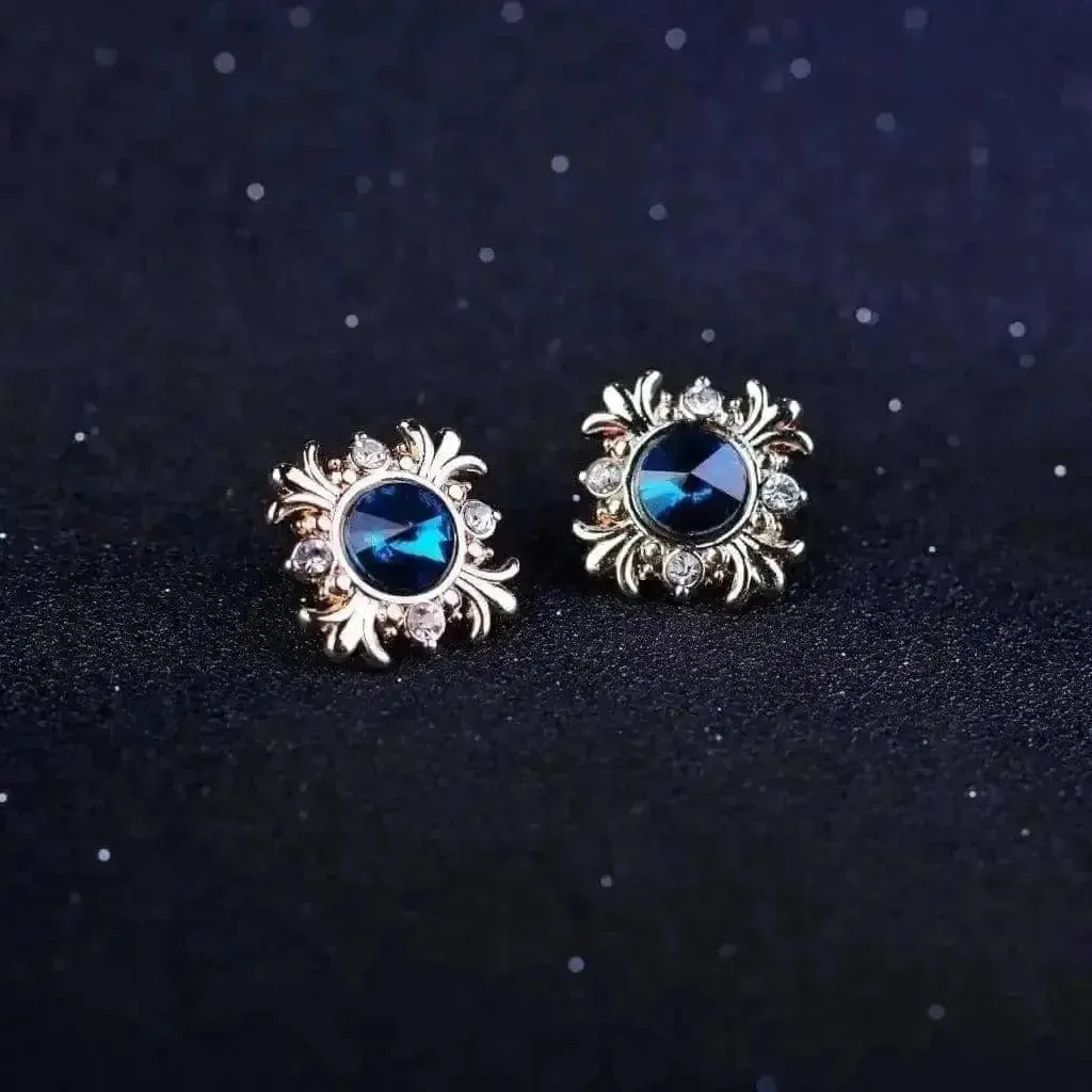 Men's Fashion Trend Geometric Crystal Collar Pin! 🌟