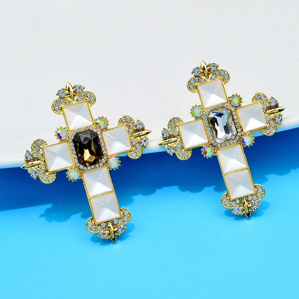 New Arrival Crystal Cross Brooches For Women