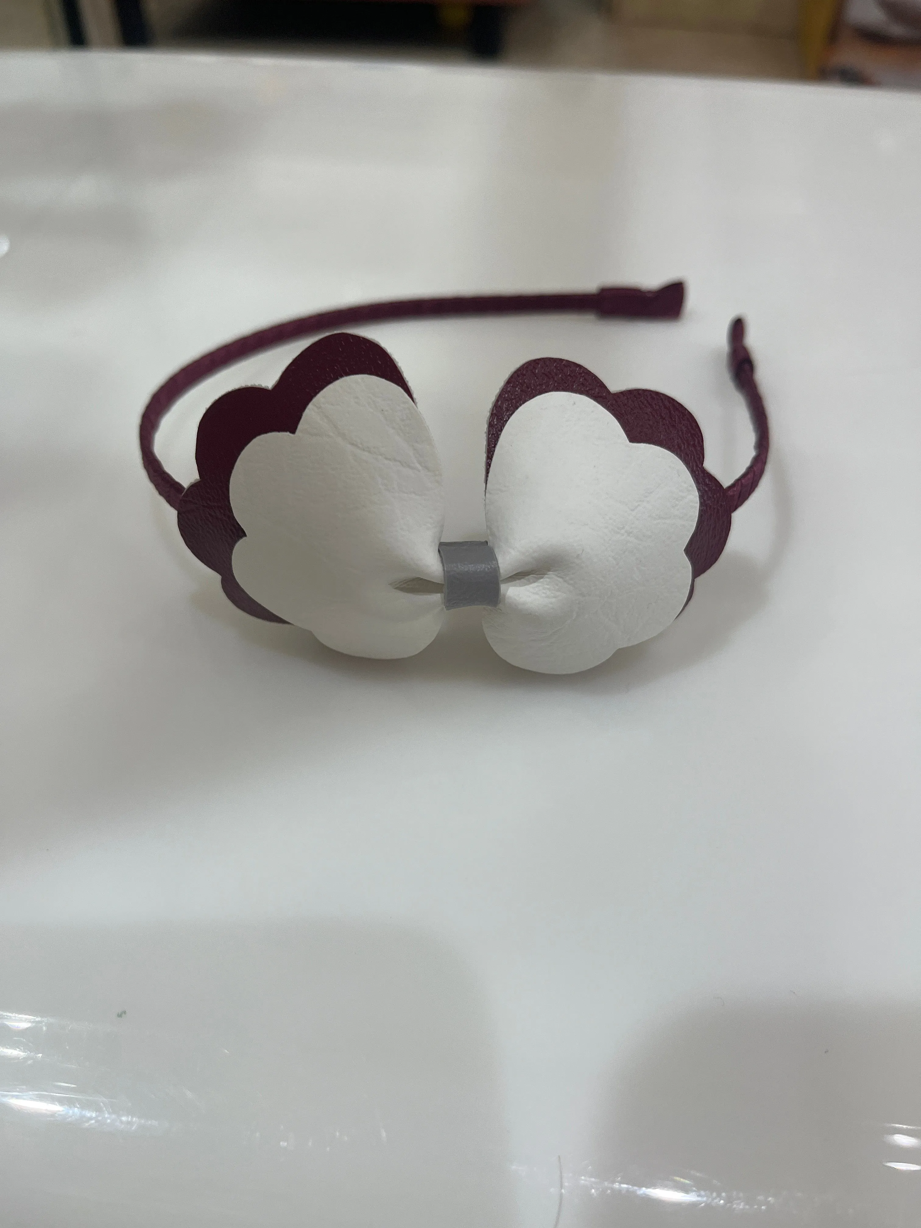 Scalloped bow headband