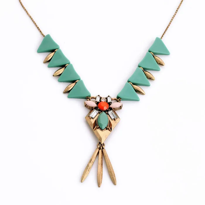 Simple Resin Triangle Antique Gold Pendants Fashion Thin Chain Elegant Necklace for Women